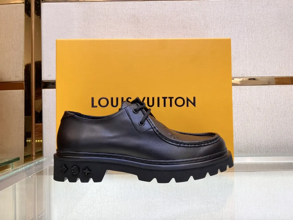 Louis Vuitton Shoe 